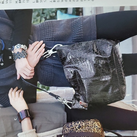 Black, Oh so perfect purse Penelope Ann collection from Celebrating Home. New - Picture 5 of 11